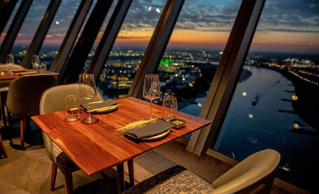Rheinturm Düsseldorf