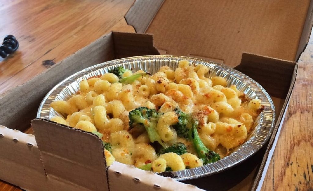 Bobbie Sue’s Mac&Cheese Toronto
