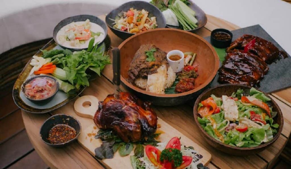 three monkeys restaurant